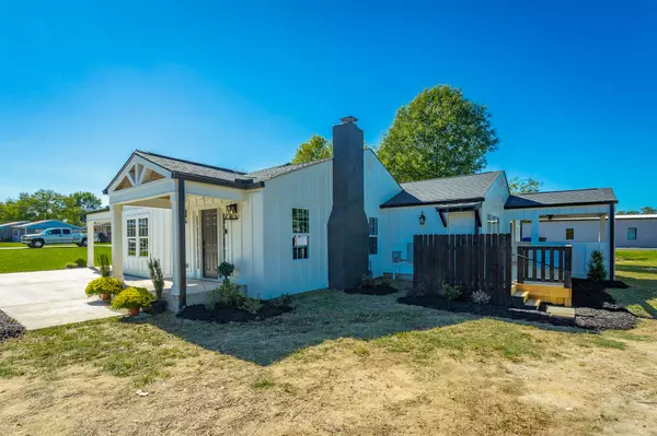 Ringgold, GA 30736,235 Guyler ST