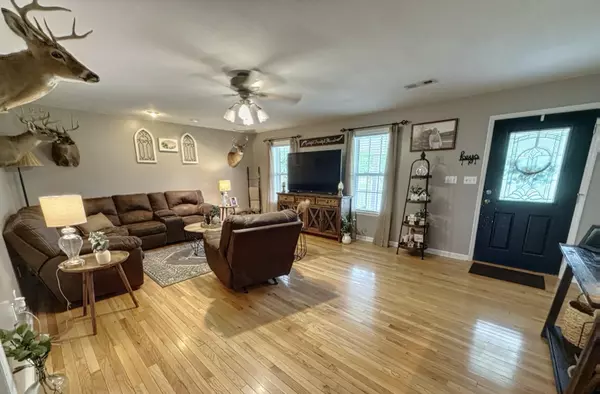 Stevenson, AL 35772,590 County