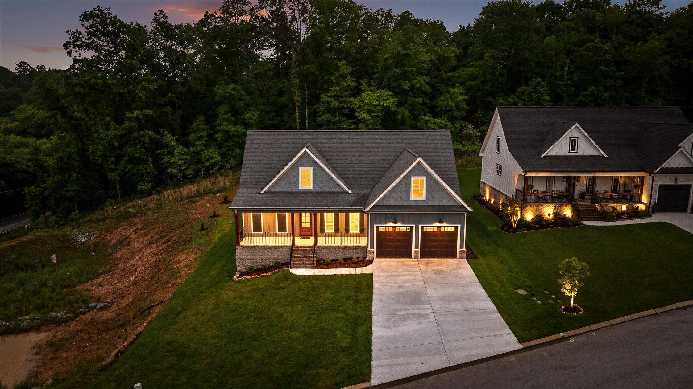 264 Goose Creek CIR, Soddy Daisy, TN 37379
