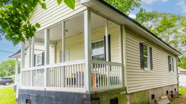 Lafayette, GA 30728,301 Cedar ST