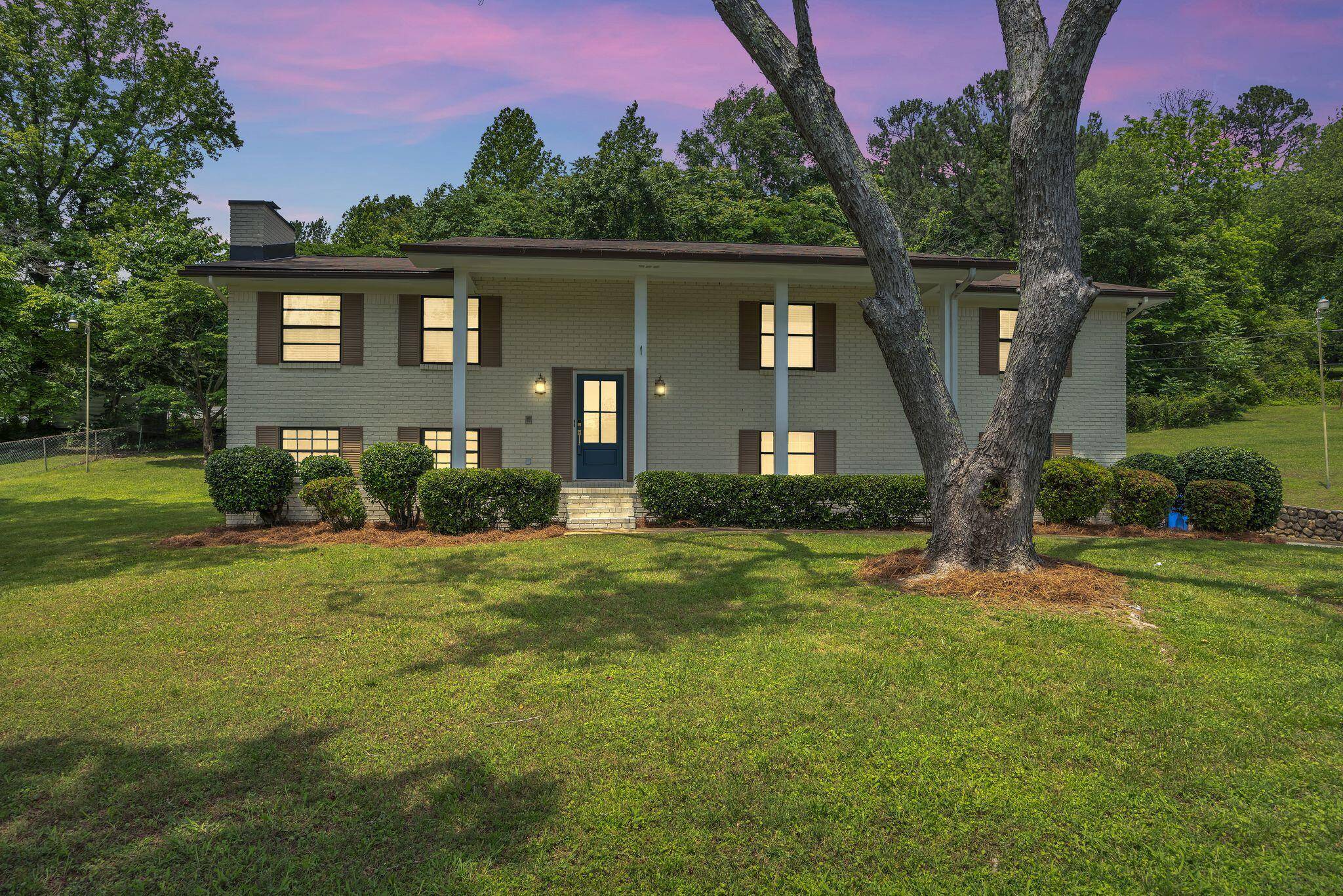 Hixson, TN 37343,819 Lower Mill RD