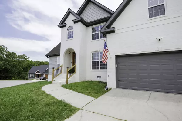 Ooltewah, TN 37363,5611 Caney Ridge CIR