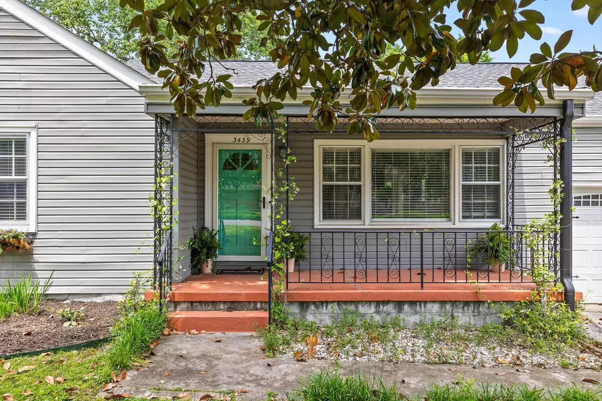 Chattanooga, TN 37411,3439 Alta Vista DR