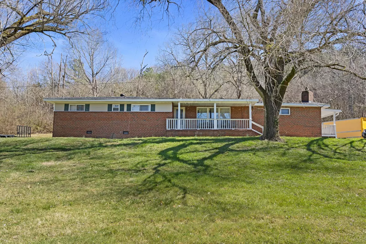 Chattanooga, TN 37405,930 Runyan DR