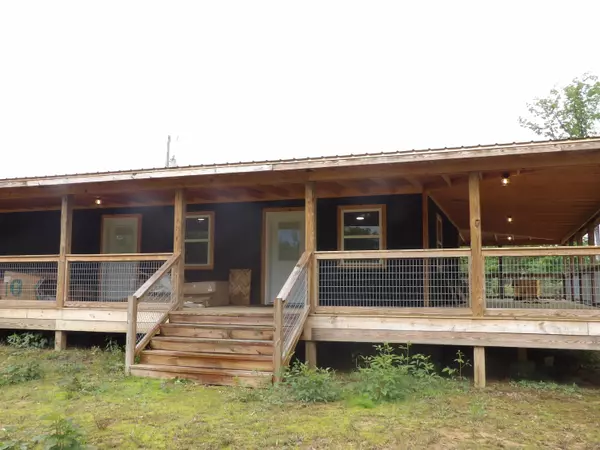 Crossville, TN 38572,392 Hamilton Hollow RD