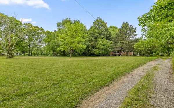 Signal Mountain, TN 37377