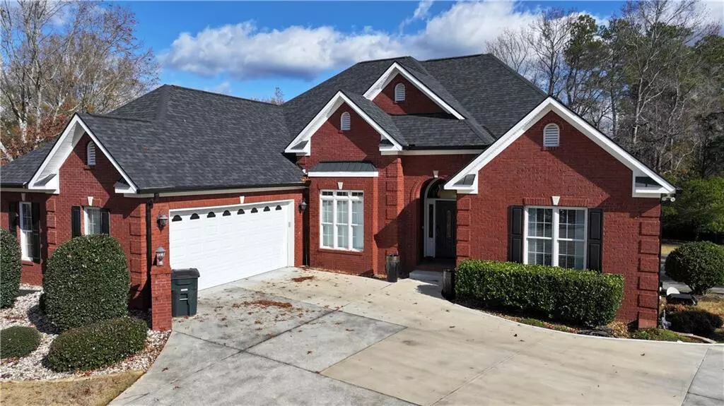 114 Vogel ST, Calhoun, GA 30701