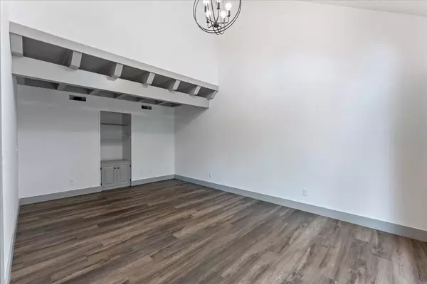 South Pittsburg, TN 37380,410 Contour AVE