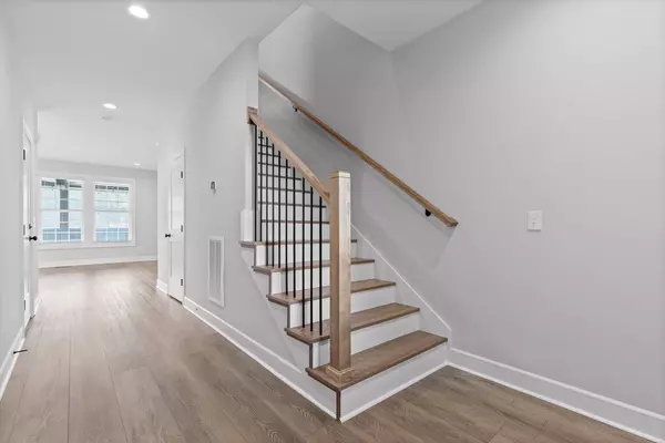 Chattanooga, TN 37412,570 Shanti DR