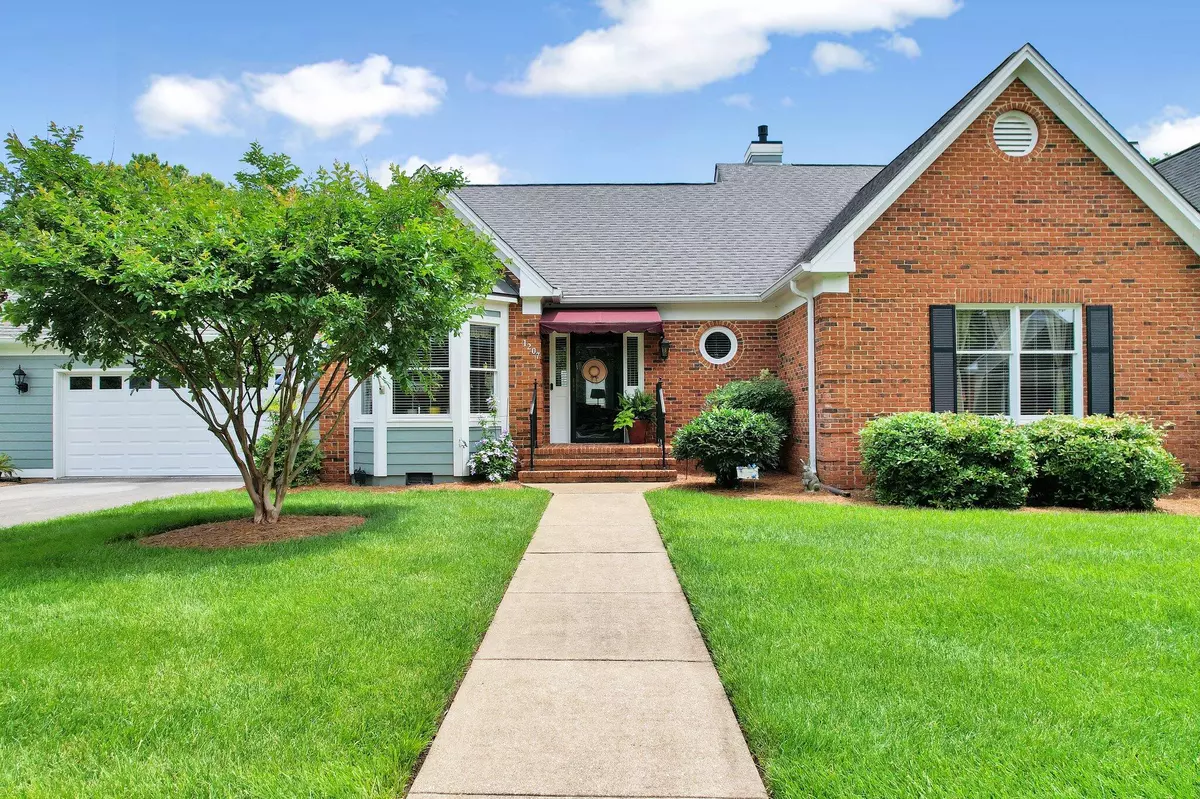 Chattanooga, TN 37405,1207 Bridgewater LN