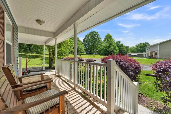 Etowah, TN 37331,724 Sequoya LN