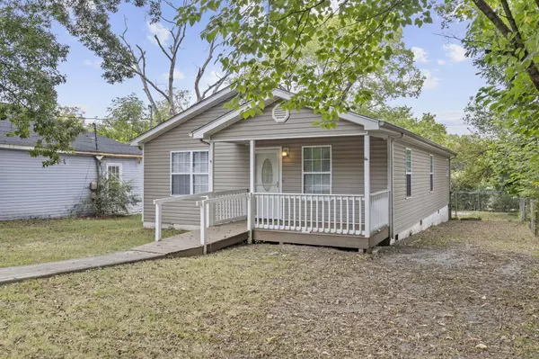 Chattanooga, TN 37406,2121 Davenport ST
