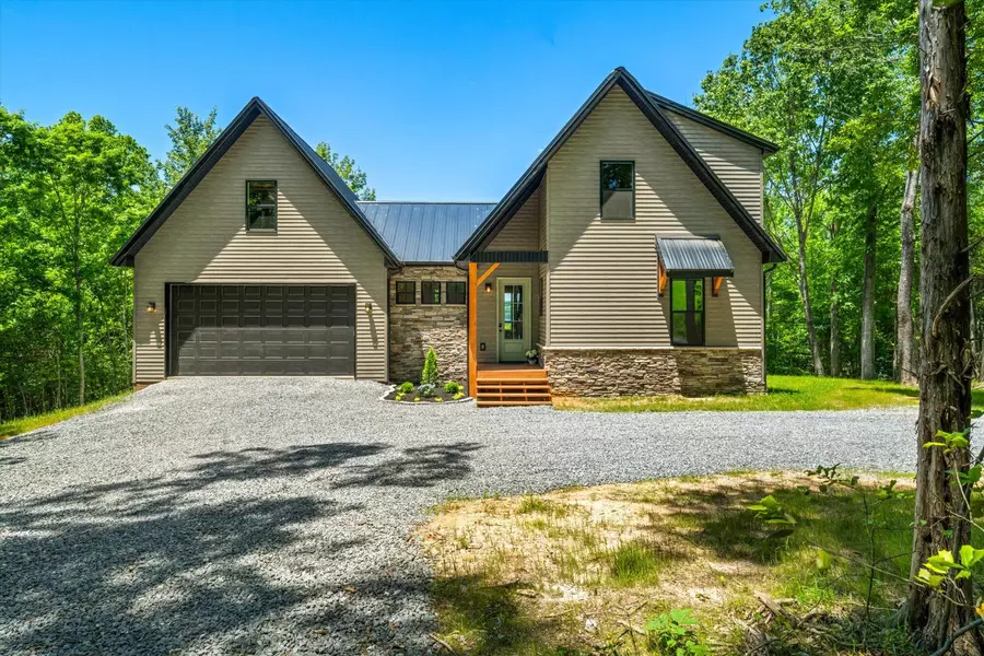 597 Goins Hill RD, Ten Mile, TN 37880