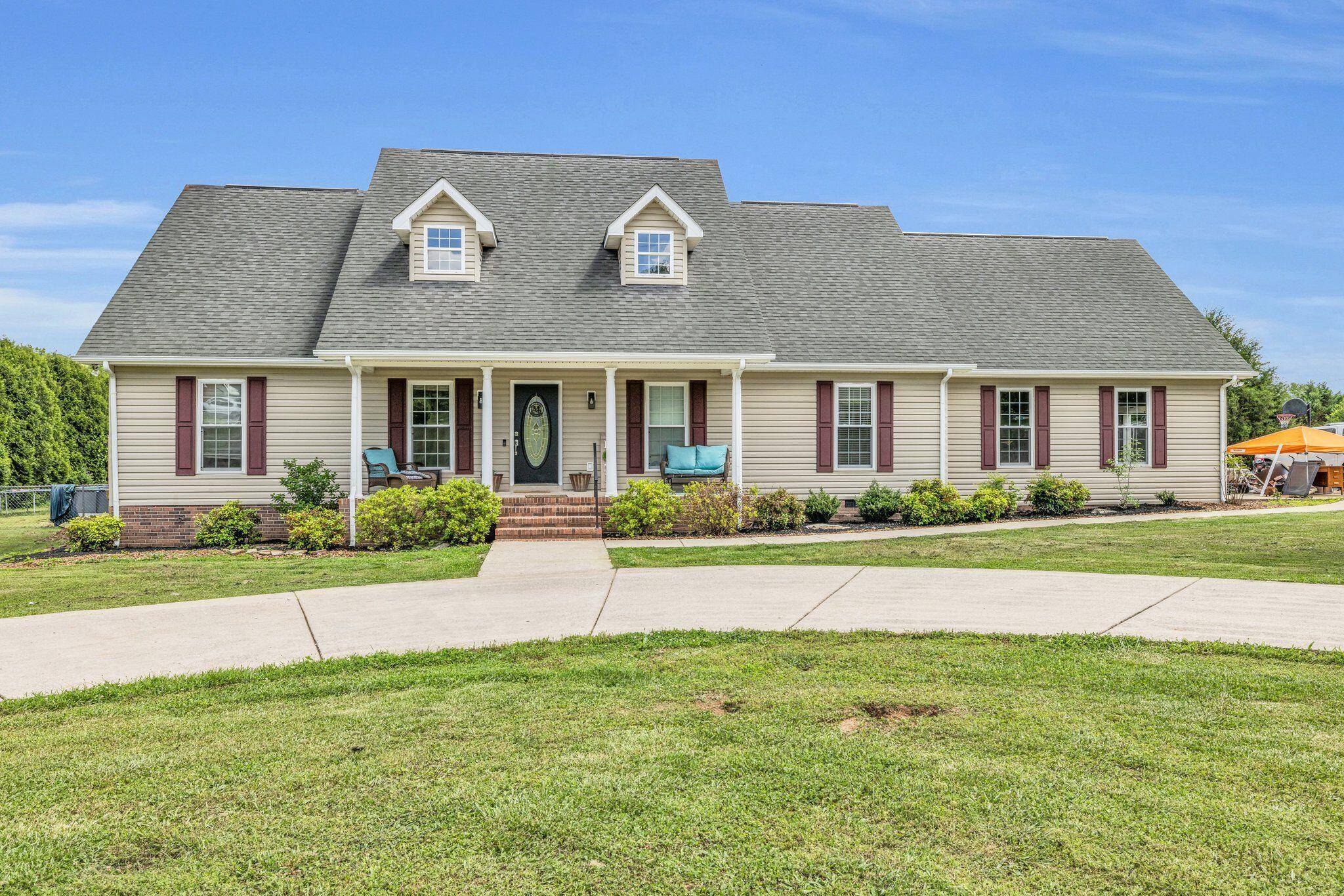 87 Happy Valley RD, Dunlap, TN 37327