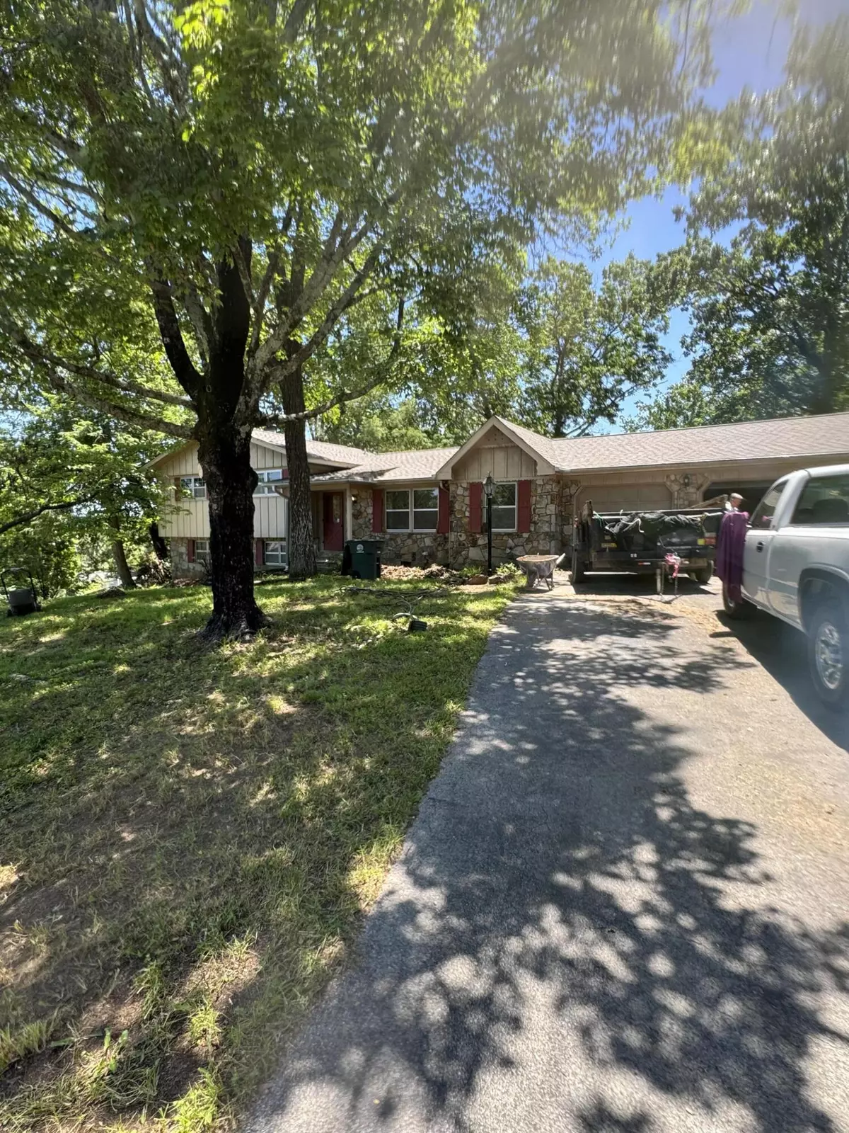 Hixson, TN 37343,1324 Clearpoint DR