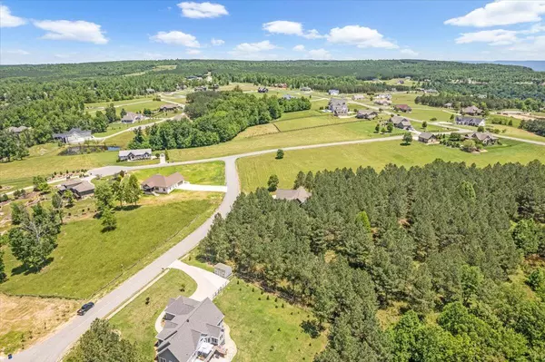 Jasper, TN 37347,0 Bobcat TRL