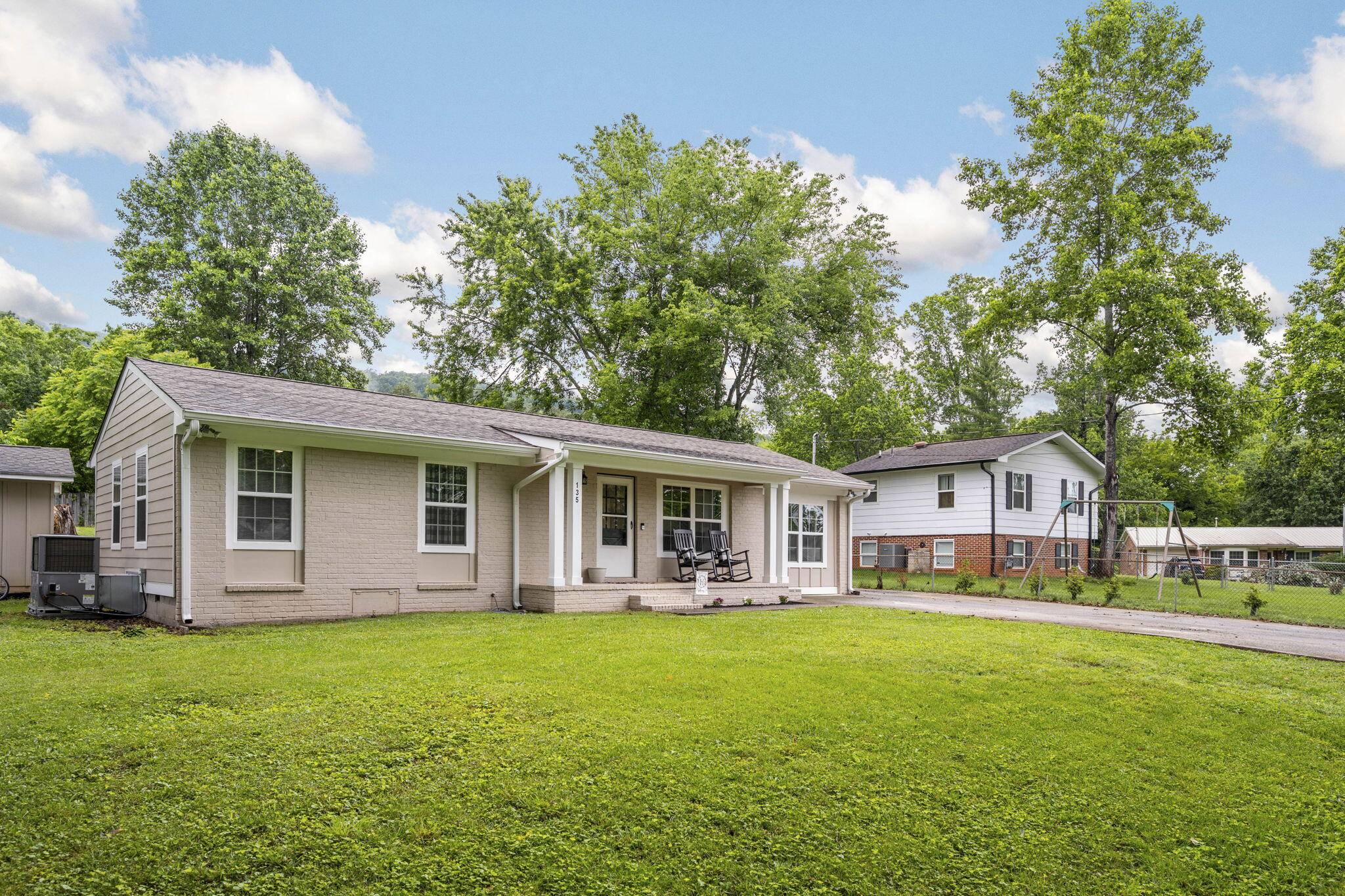 Dayton, TN 37321,135 Lindsay ST