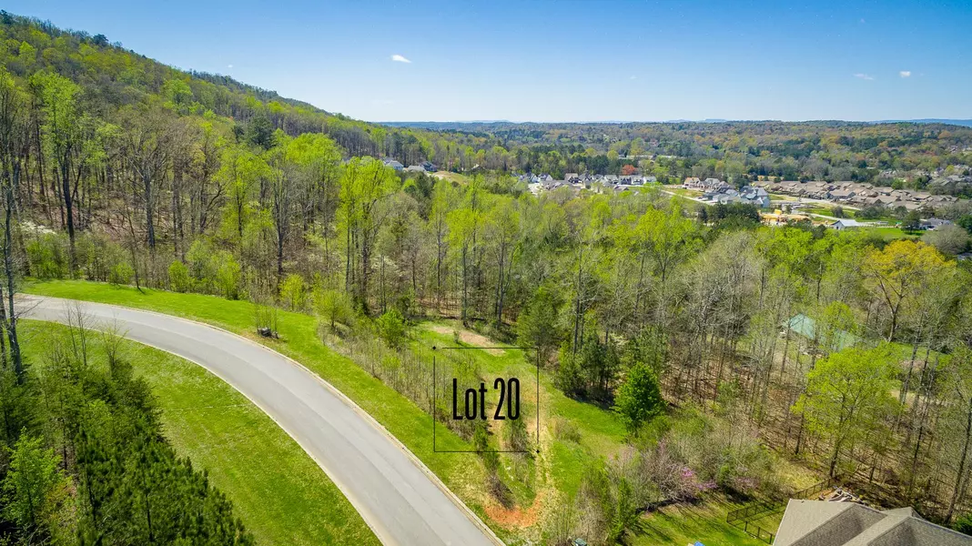 9570 Legacy Oaks DR, Ooltewah, TN 37363