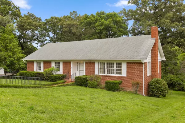 Chattanooga, TN 37415,1013 Rivermont PL