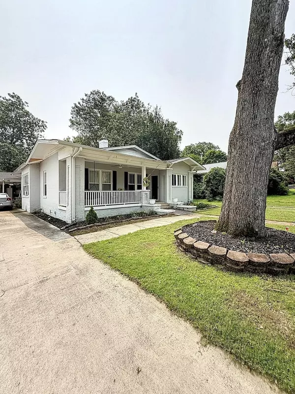 Scottsboro, AL 35768,507 Market ST