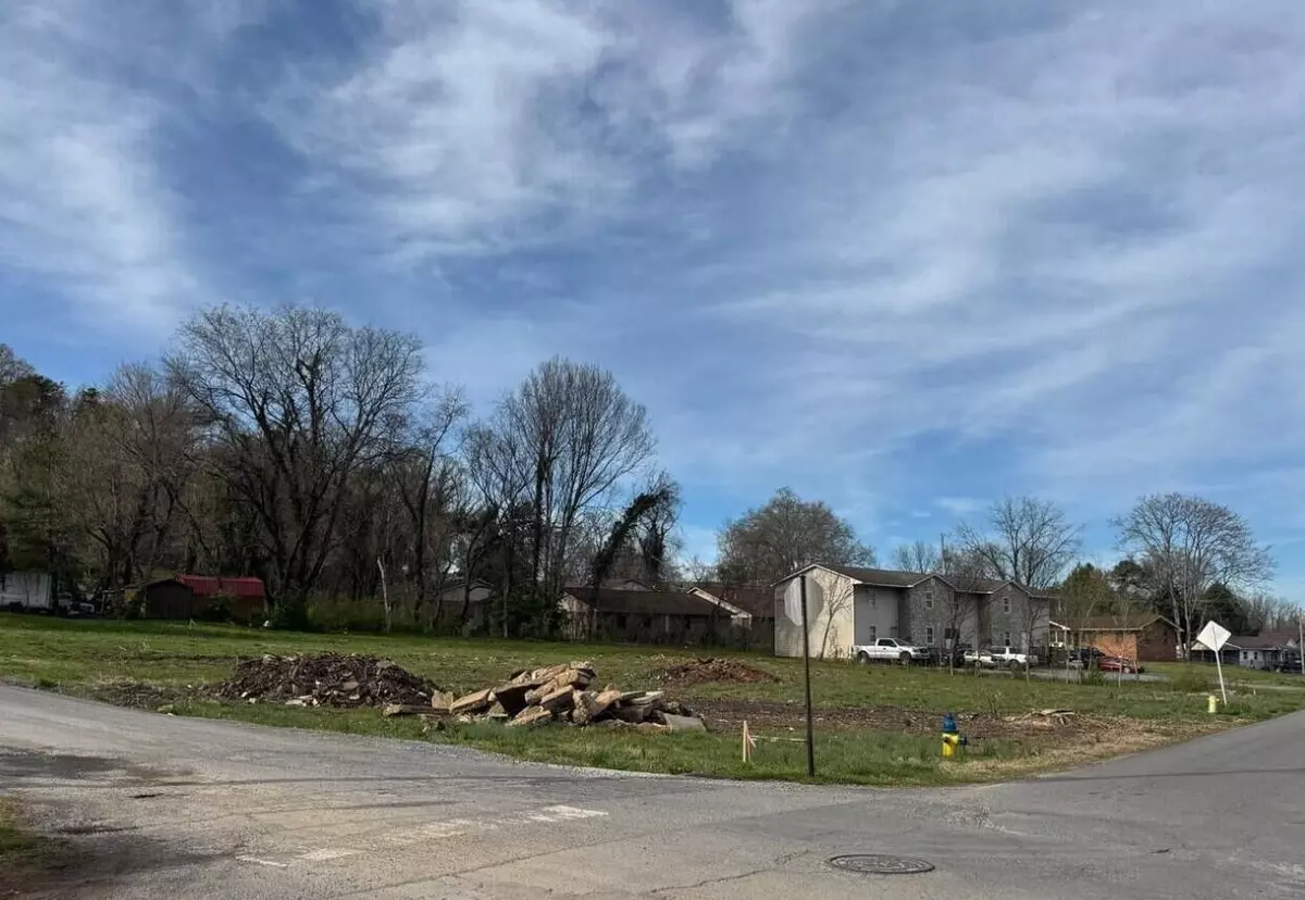 Dayton, TN 37321,665 Railroad ST