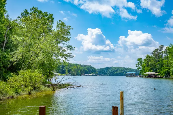 Soddy Daisy, TN 37379,2207 Driftwood RD