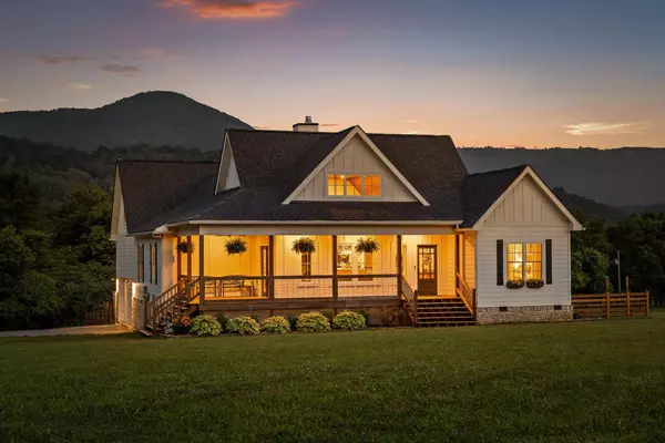 Dunlap, TN 37327,229 Blue Bird WAY