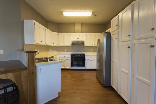 Chattanooga, TN 37421,2317 Standifer Gap RD