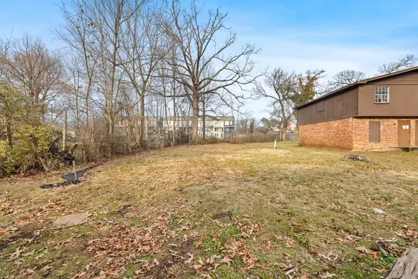1609 17th ST, Chattanooga, TN 37404