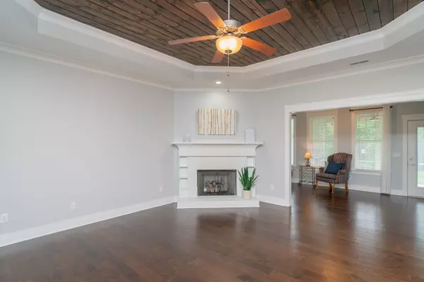 Chattanooga, TN 37421,2062 Belleau Village LN