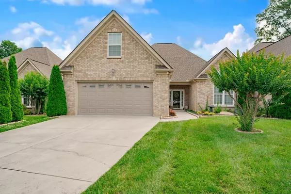 2062 Belleau Village LN, Chattanooga, TN 37421