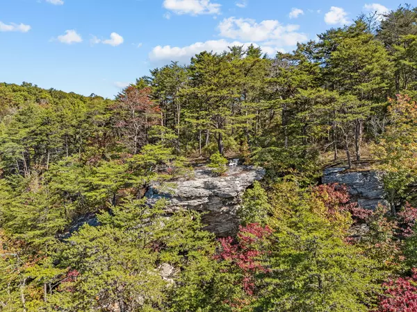 Soddy Daisy, TN 37379,926 Montlake RD