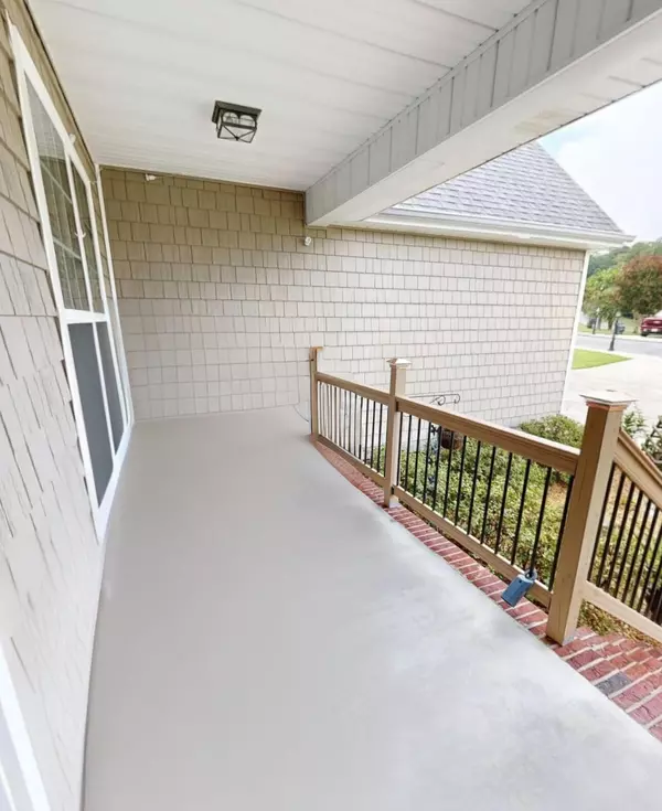 Rock Spring, GA 30739,59 Honeysuckle DR