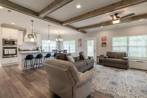 Hixson, TN 37343,1229 Neyland CIR