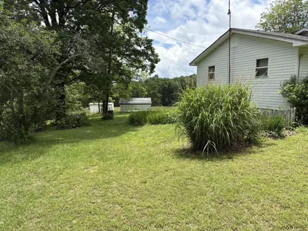 Whitwell, TN 37397,369 Green RD