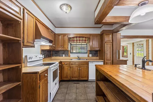 Etowah, TN 37331,123 County Road 622