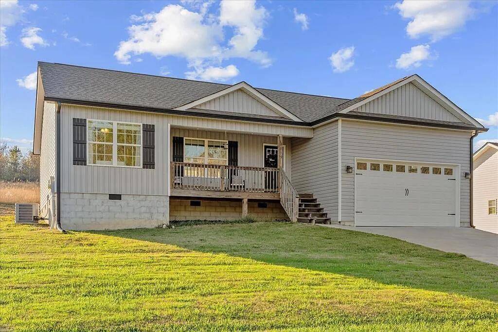 3359 Oscar Nance RD, Tunnel Hill, GA 30755
