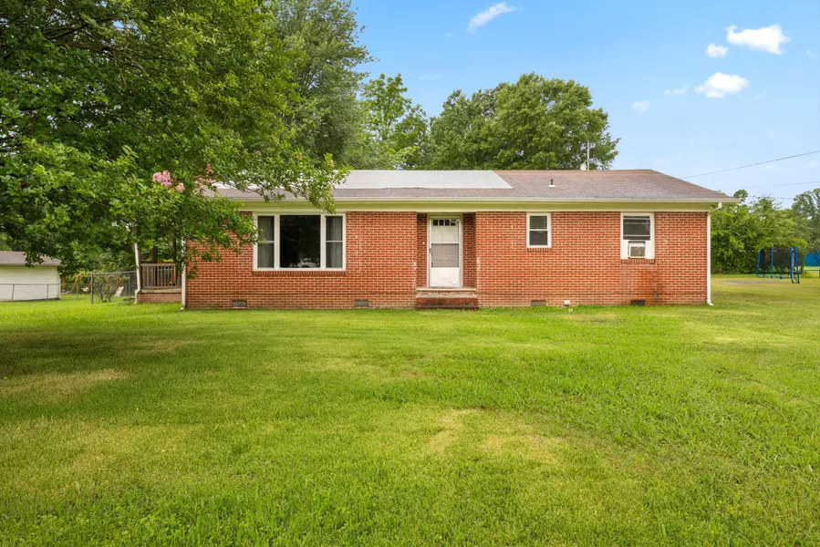 2524 Spring Place RD, Cleveland, TN 37323