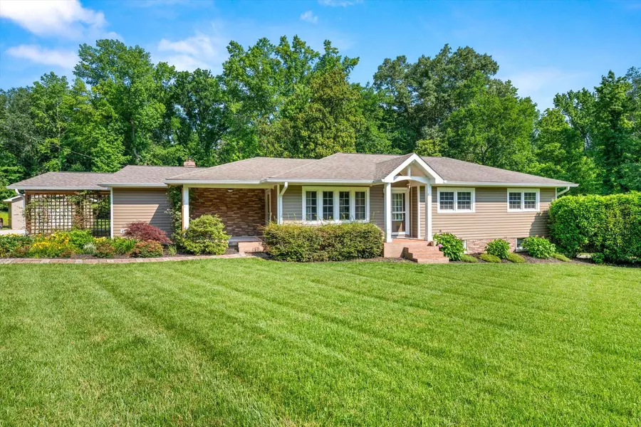 1218 Woodward PARK, Athens, TN 37303