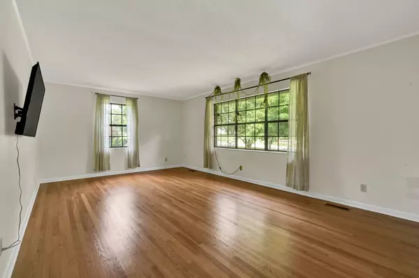 Cleveland, TN 37312,4740 Mouse Creek RD