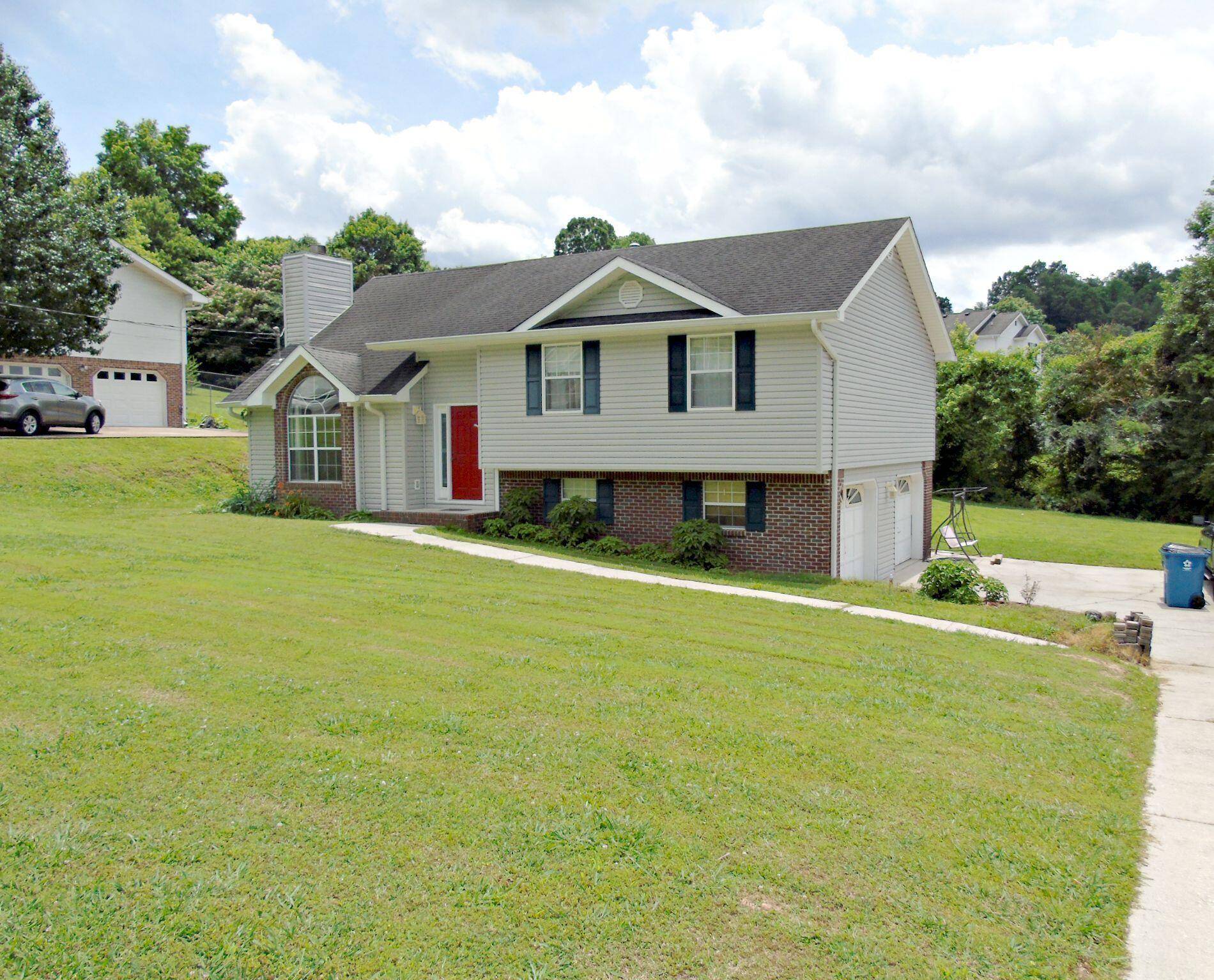 155 Spring Valley LN, Ringgold, GA 30736
