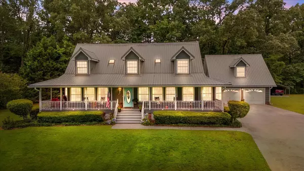 125 Fork LN, Chickamauga, GA 30707