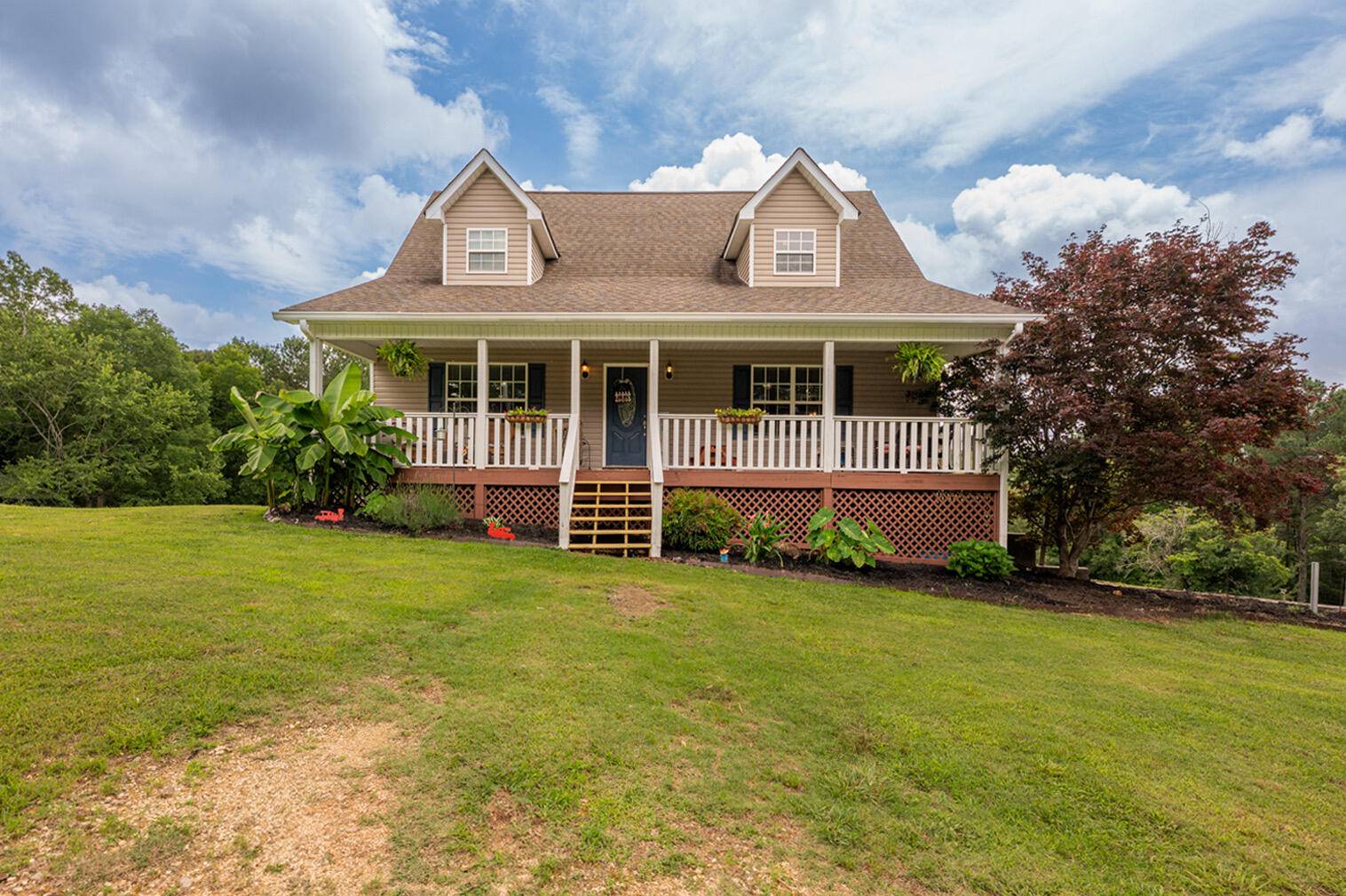 176 Motley DR, Lafayette, GA 30728