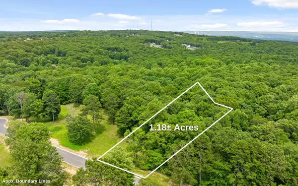 Signal Mountain, TN 37377,1820 Sawyer Farms LN