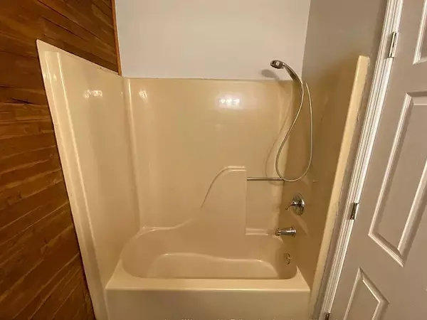 Chattanooga, TN 37411,604 & 606 Moore RD