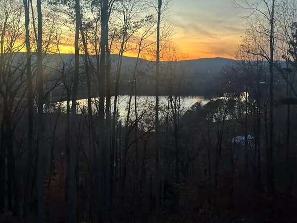 Lafayette, GA 30728,4384 Round Pond RD