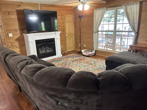 Graysville, TN 37338,185 Harvey Cemetery Road RD