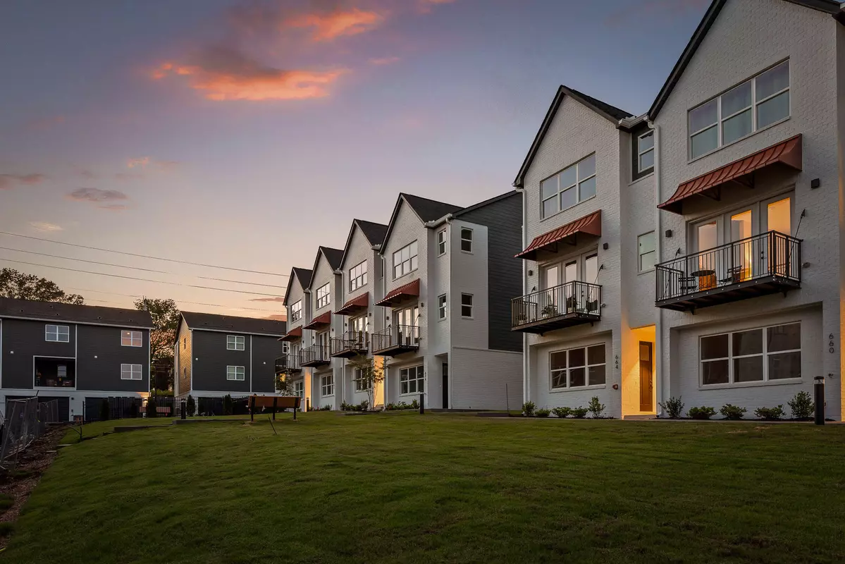 Chattanooga, TN 37403,767 Bespoke WAY