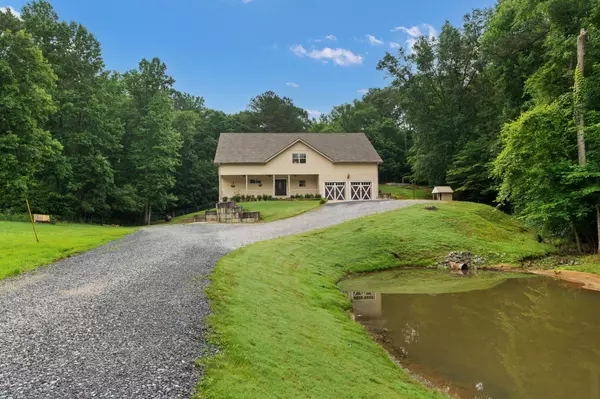 Chatsworth, GA 30705,210 Gordon DR