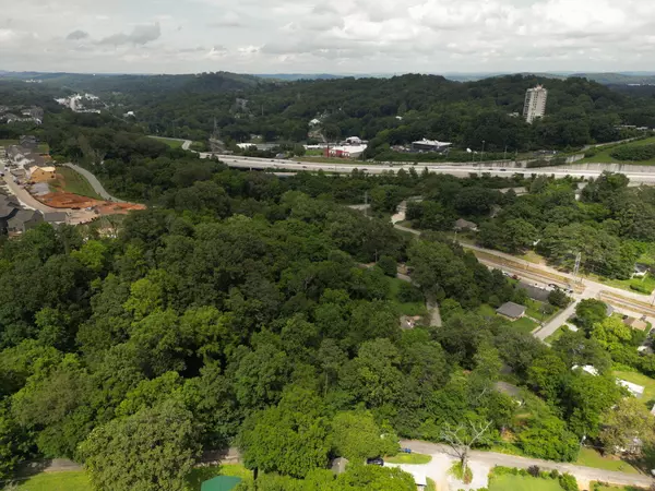 Chattanooga, TN 37405,974 Henderson AVE